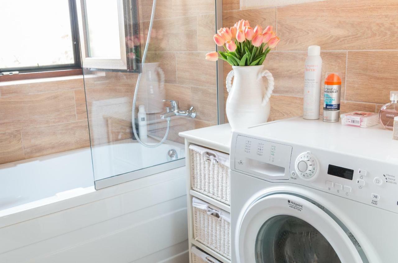 Cozy Flat In The Heart Of The City Gran Varadino Esterno foto